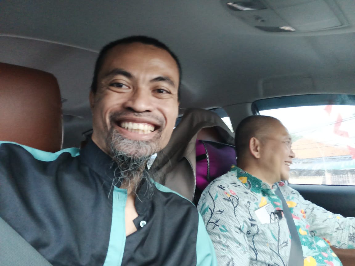 Selfie dulu ah... Kesempatan langka Selfie dulu ah... Kesempatan langka